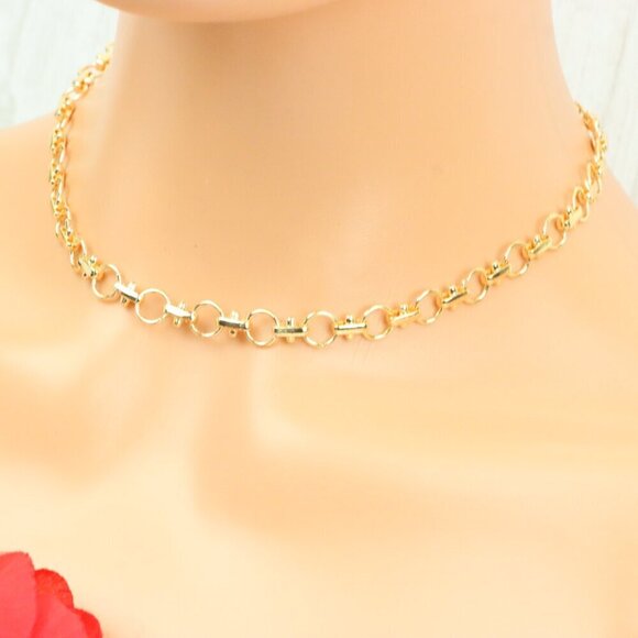 "Minimalist & Elegant Necklace Chain – Perfect for Women & Girls | UNVRC1600 - Picture 7 of 10
